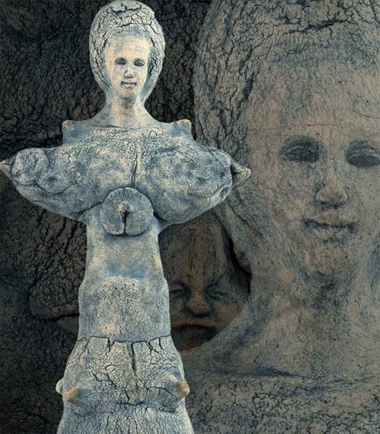 Englevæsen - stentøjsfigur af Annette Valstrøm